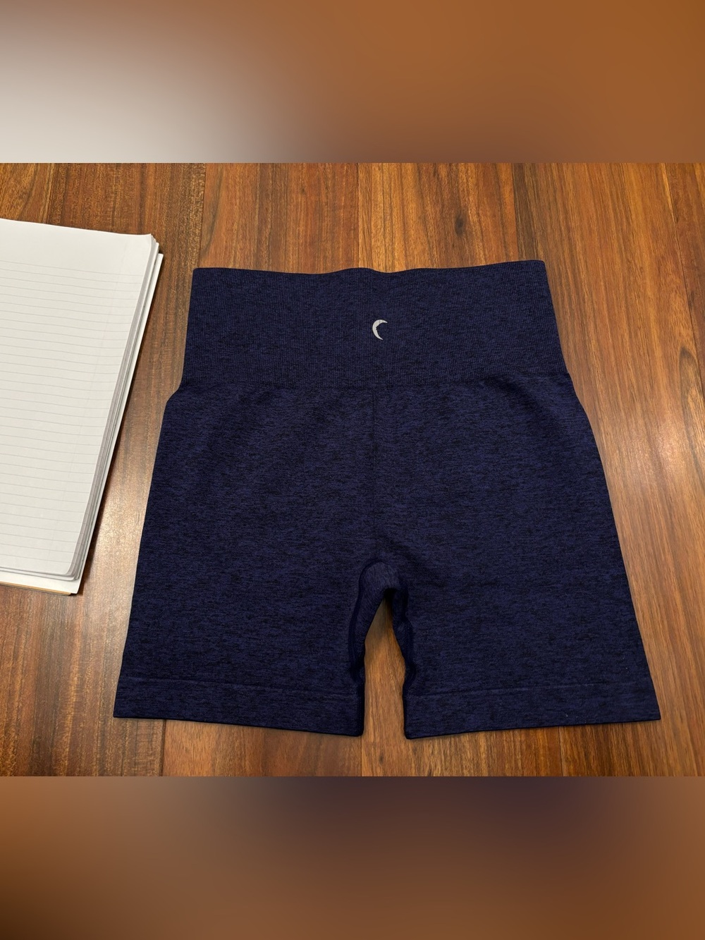 Zyia Active Women’s Seamless Hustle navy blue shorts
